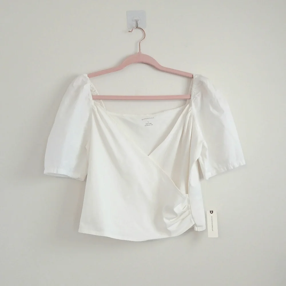 NWT Anthropologie Wrap White Puff Sleeve Top